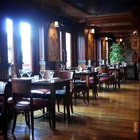 Benedicts Hotel Belfast 4*,